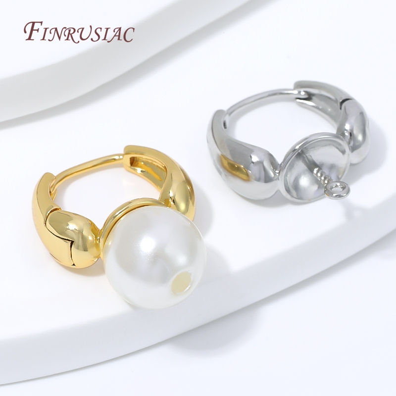Pearl Stud Earrings - مشبك أقراط على شكل قطرة ماء