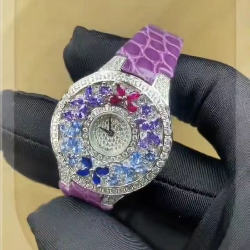 Jewels In Quartz Watches - ساعة يد نسائية فاخرة وملونة، ساعة