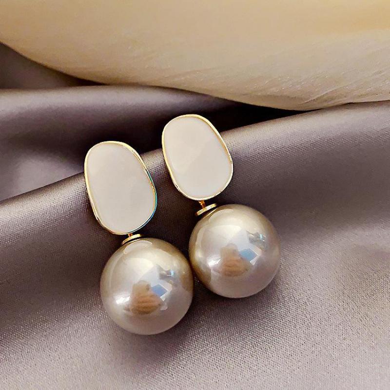العلامة التجارية الكبيرة الدرج - مراجعة Pearl Stud Earrings وسعره