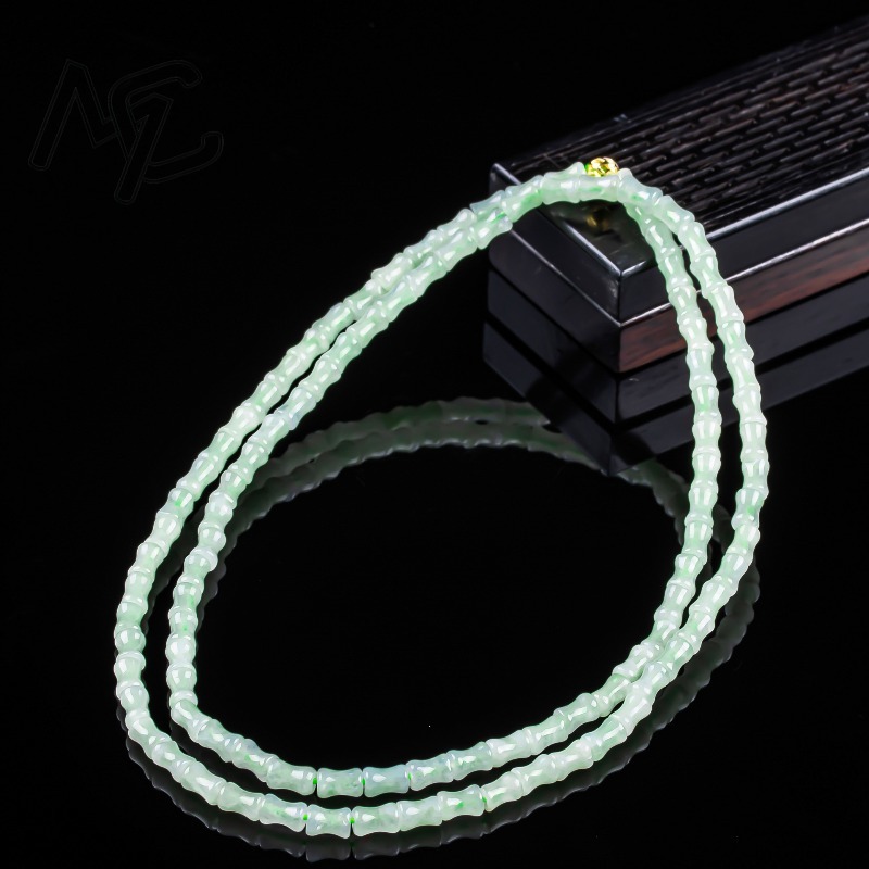 سوار وقلادة من اليشم الطبيعي ا - مراجعة Jewelry & Watches Spółka Z Ograniczoną Odpowiedzialnością وسعره