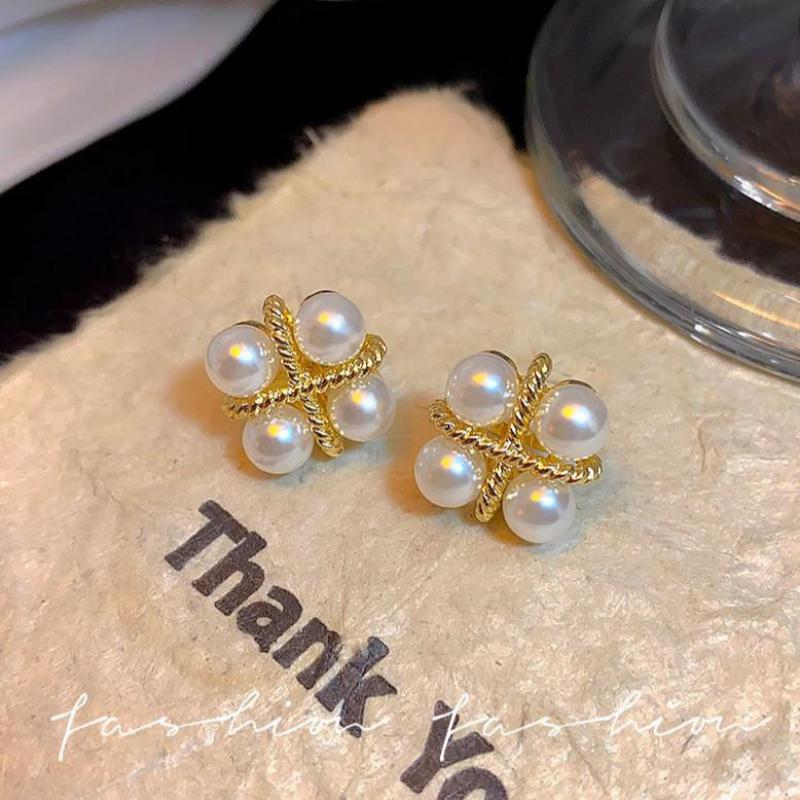 أقراط لؤلؤية كورية أنيقة على ش - مراجعة Pearl Stud Earrings وسعره