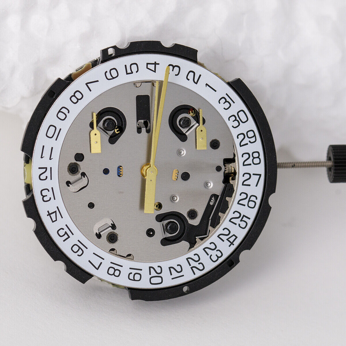 حركة كرونوغراف كوارتز 13 1/4 ب - مراجعة Jewels In Quartz Watches وسعره