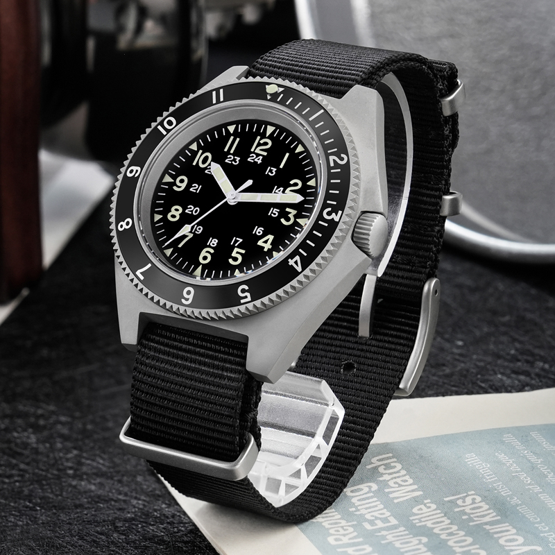 Watchdives WD1972 ساعة كوارتز  - مراجعة Jewelry And Watches Box وسعره