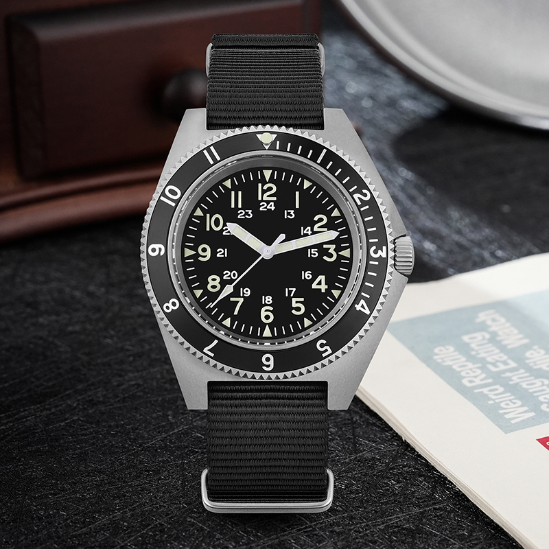 Watchdives WD1972 ساعة كوارتز  - مراجعة Jewelry And Watches Box وسعره