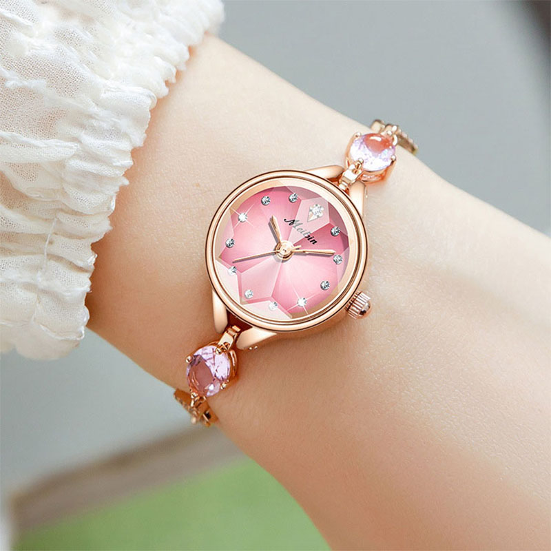 ساعة كوارتز للسيدات بقرص ثماني - مراجعة Jewelry Watches Brands وسعره
